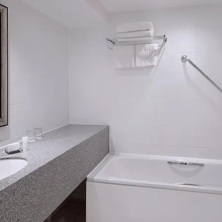 Delta By Marriott 4*