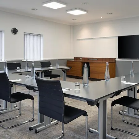 Delta By Marriott 4* York