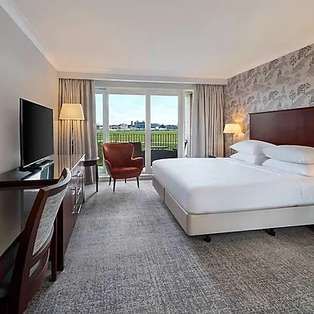 Delta By Marriott Hotel 4*