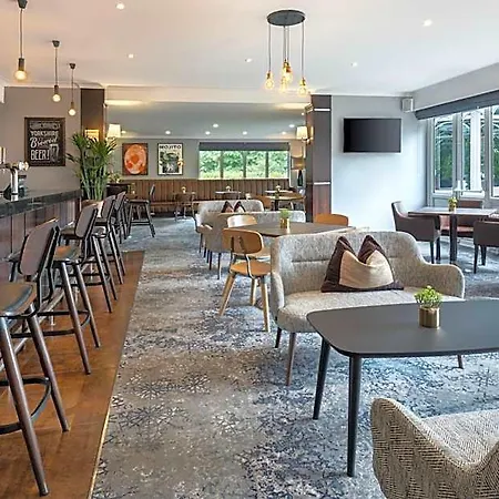 Delta By Marriott 4* York