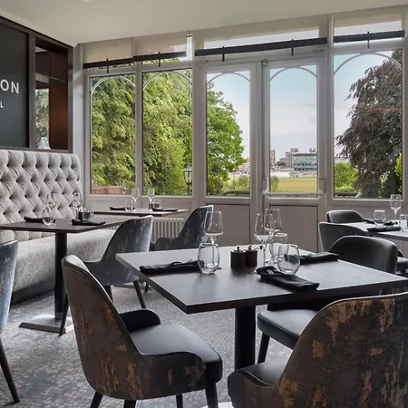 Hotell Delta By Marriott York