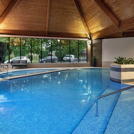 Delta By Marriott Hotel 4*